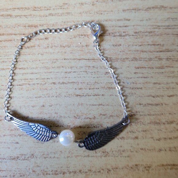 Wings Set - Picture 2 of 4